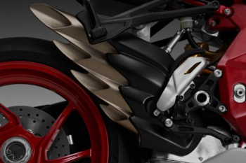 QJ MOTOR SRK 921 RR, 2026 г.