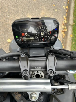 Ducati Streetfighter V4S, 2024 г.