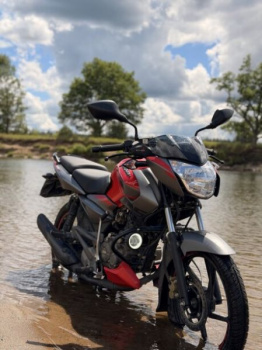 BAJAJ Pulsar, 2024 г.