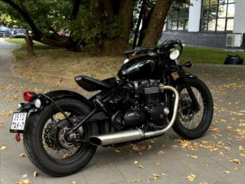 Triumph Bonneville Bobber, 2017 г.