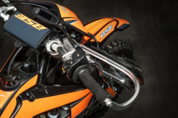 BSE Z7 Orange Neon (ZS174MN-3), 2025 г.