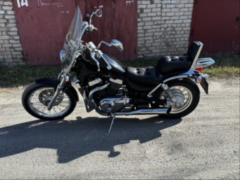 Suzuki Intruder vs 800 GLP, 2000 г.