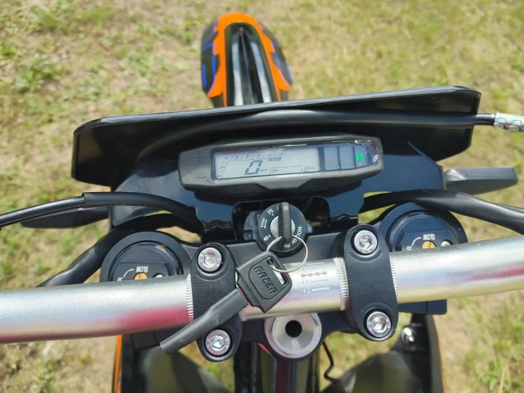Эндуро Racer ZWC2-300B Booster, 2025 г.