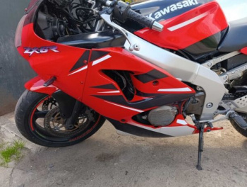 Kawasaki Ninja zx6r, 2001 г.