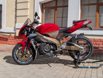 Aprilia Tuono, 2003 г.