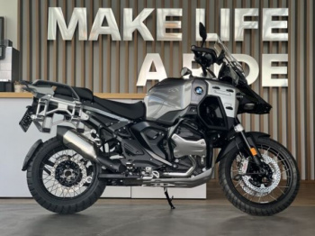 BMW R 1300 GS ADVENTURE TRIPLE BLACK, 2025 г.