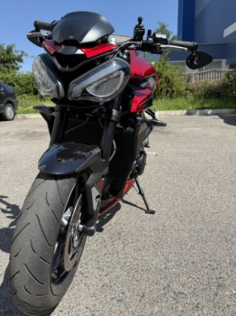 Triumph Street Triple 765 R, 2023 г.
