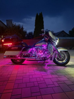 Harley-Davidson CVO FLHTCUSE7, 2012 г.