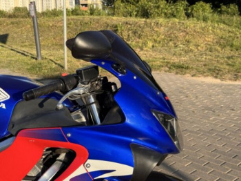 Honda CBR, 2000 г.