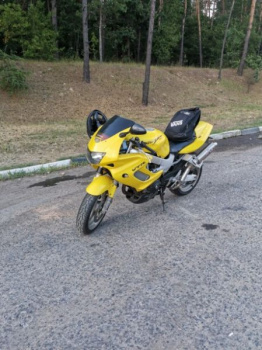 Honda VTR, 2001 г.