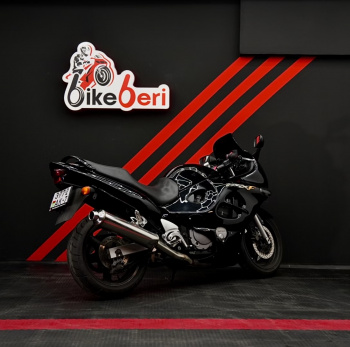 Suzuki GSX-F 750 Katana 2003 года