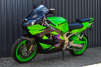 Kawasaki Ninja ZX9R, 2002 г.