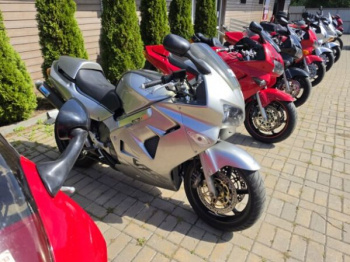 Honda VFR, 1999 г.