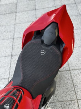 Ducati Superbike Panigale V4S, 2020 г.