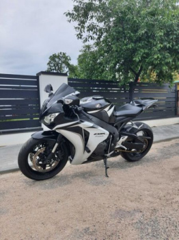 Honda CBR 1000RR, 2010 г.