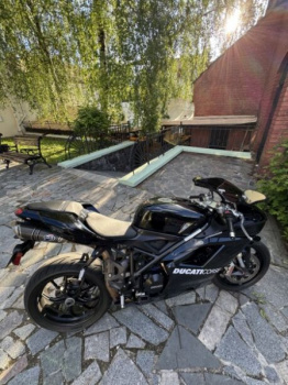 Ducati 848 EVO, 2011 г.