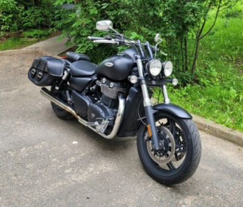 Triumph Thunderbird STORM, 2011 г.