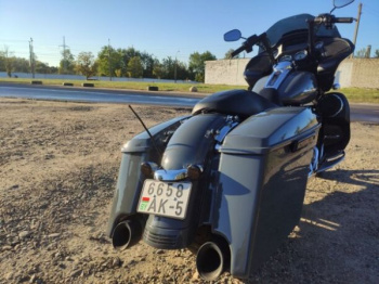 Harley-Davidson Road Glide FLTRX, 2015 г.