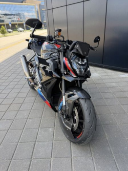 BMW M m1000r, 2023 г.