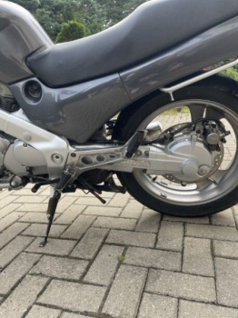 Honda NTV, 1990 г.