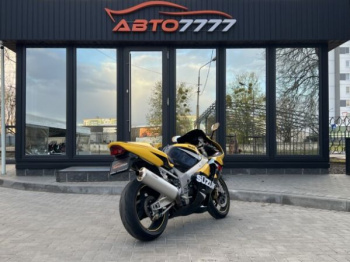 Suzuki GSX-R 750, 2000 г.
