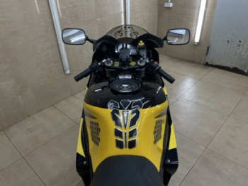 Suzuki GSX-R, 2000 г.