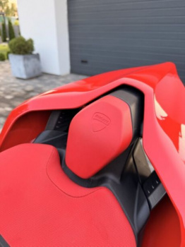 Ducati Streetfighter V4S, 2024 г.