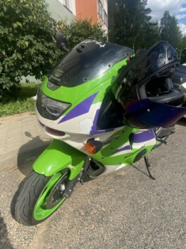 Kawasaki ZXR, 1996 г.