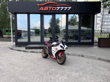 Yamaha YZF R1, 2009 г.