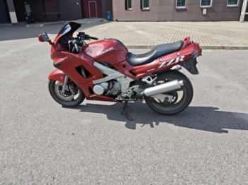 Kawasaki ZZR 2 поколение, 1998 г.