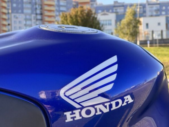 Honda CBR, 2000 г.