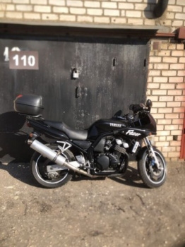 Yamaha FZS, 1999 г.