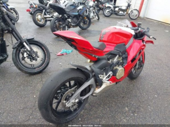 Ducati Panigale V4, 2025 г.