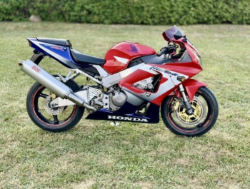 Honda CBR 929RR, 2001 г.