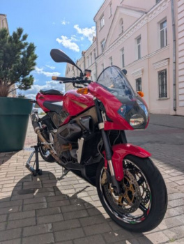 Aprilia Tuono, 2003 г.