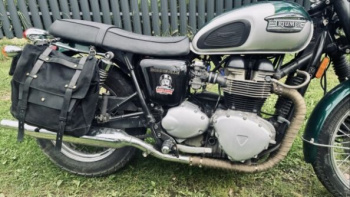 Triumph Bonneville 800 (T100), 2001 г.
