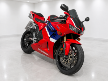Honda CBR 600 RR, 2023 г.