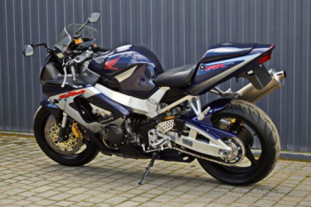 Honda CBR 900RR FireBlade, 2001 г.