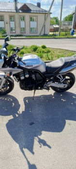 Yamaha FZS, 2002 г.