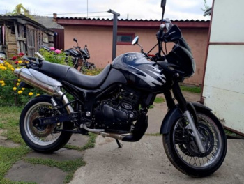 Triumph Tiger 900i, 1999 г.