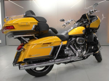 Harley-Davidson Road Glide CVO, 2022 г.