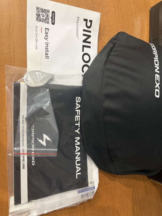 ШЛЕМ SCORPION EXO-TECH EVO CARBON SOLID NOIR (03