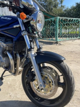 Suzuki GSF, 2000 г.