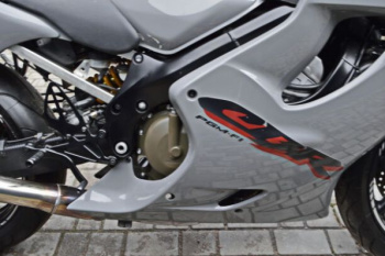 Honda CBR F4i, 2002 г.