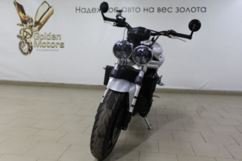 Triumph Daytona, 2001 г.