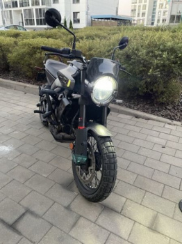 Husqvarna Svartpilen 401, 2024 г.