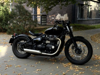 Triumph Bonneville Bobber, 2017 г.