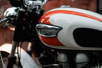 Triumph Bonneville t100, 2004 г.