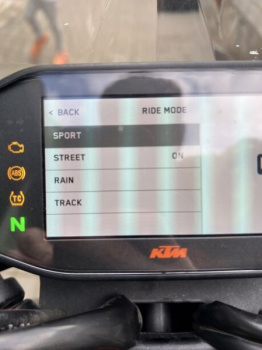KTM 890 DUKE GP, 2022 г.