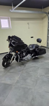 Harley-Davidson Electra Glide FLHXS, 2017 г.
